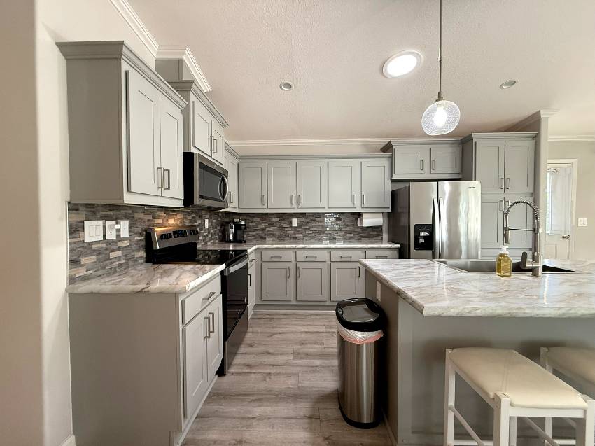 7825 Chandler St a Ellenton, FL Mobile or Manufactured Home for Sale